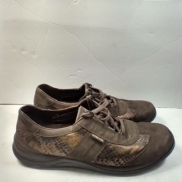 Mephisto Shoes - Mephisto Laser Walking Nubuck Leather Comfort Lace Up Shoes Women's sz 10.5